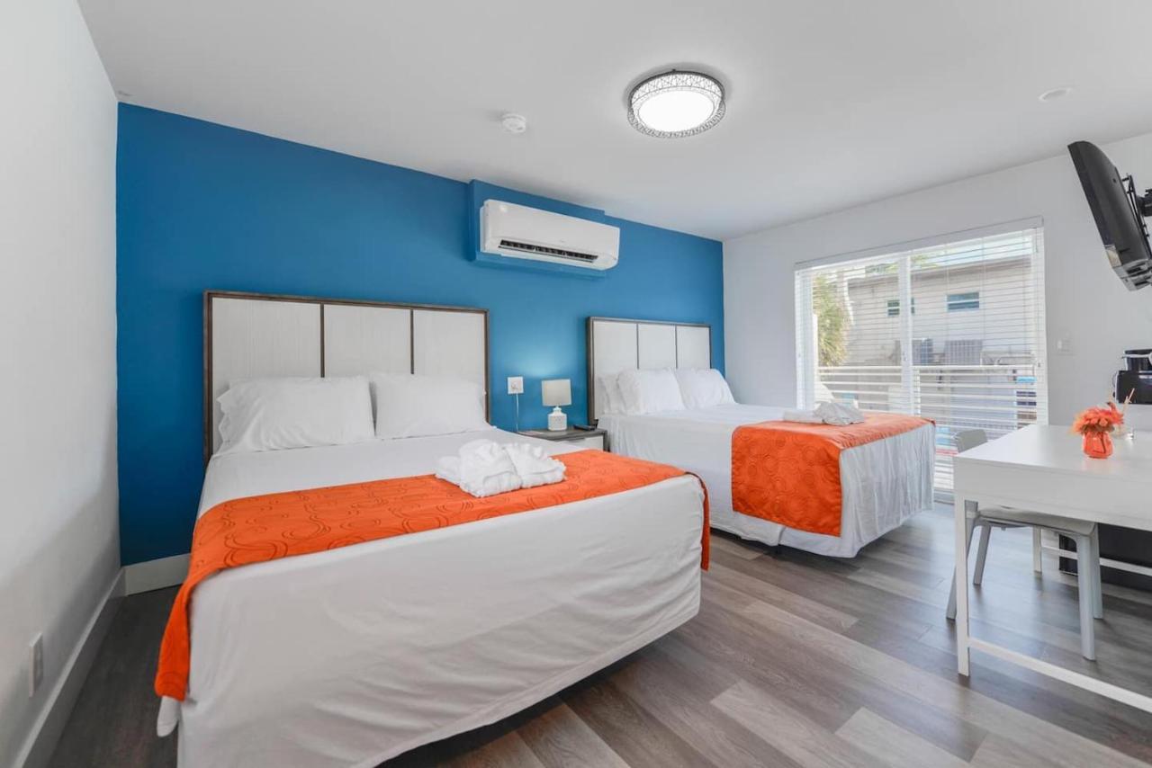 Cozy 1 Bedroom With Pool Steps From The Beach #47 Hollywood Buitenkant foto